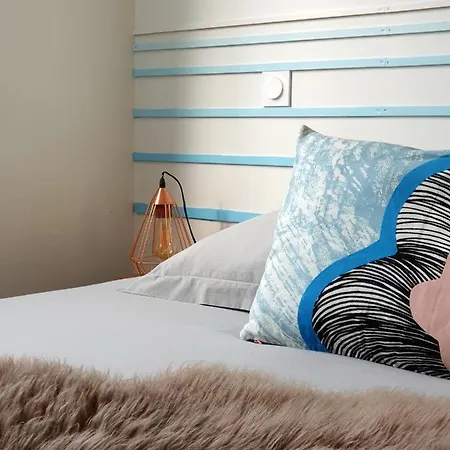 Konukevi La Maison Bisca 3*