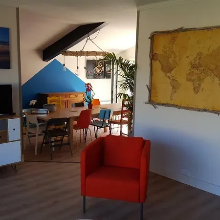 Konukevi La Maison Bisca 3*