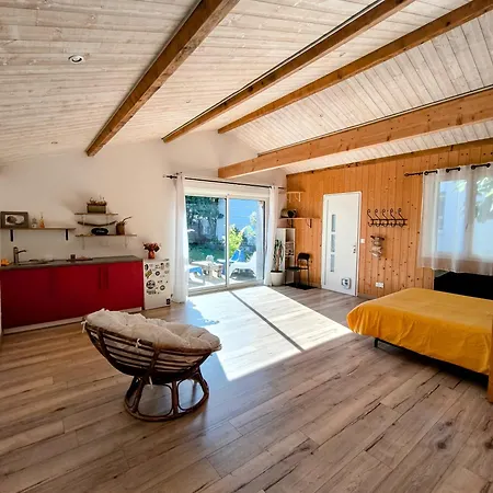 La Maison Bisca Guest house