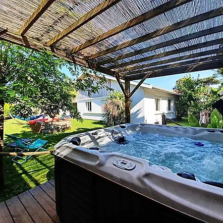 La Maison Bisca 4* 비스카로스 플라주